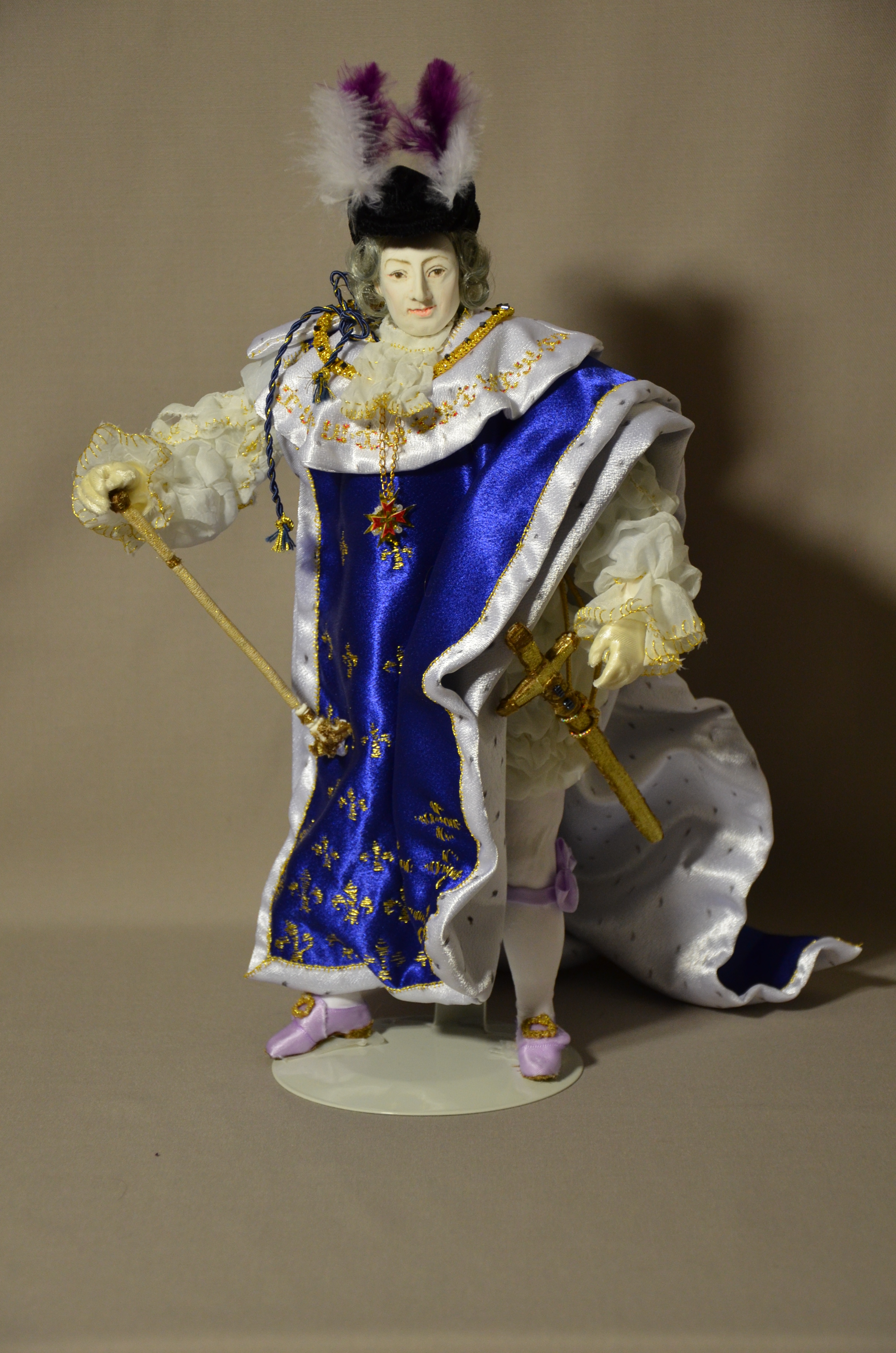 Louis XV | Dolls Global